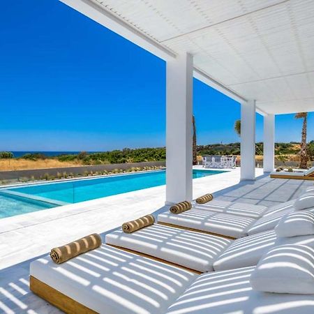 לקניה Seashore Beachfront Villa מראה חיצוני תמונה