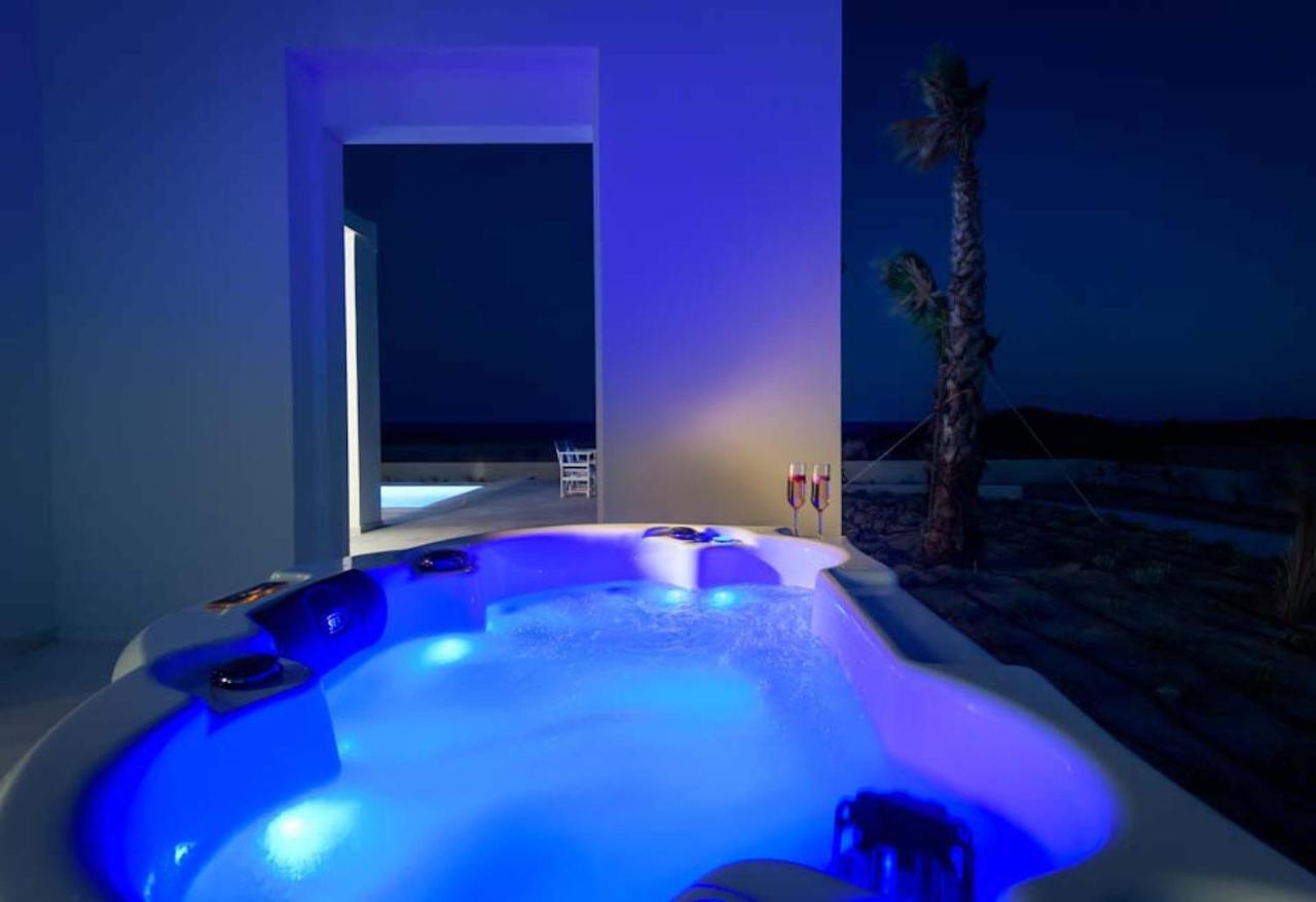 לקניה Seashore Beachfront Villa מראה חיצוני תמונה