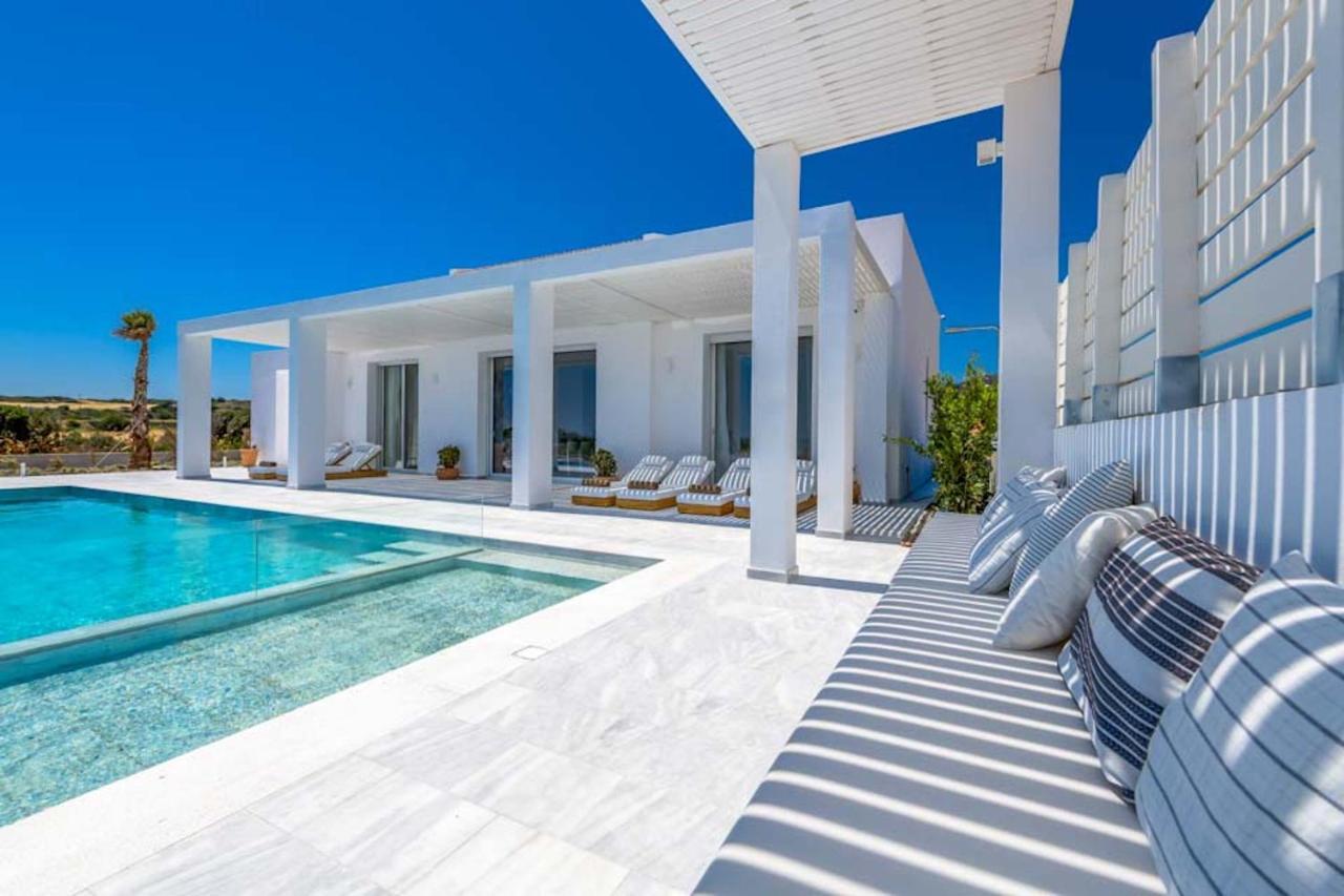 לקניה Seashore Beachfront Villa מראה חיצוני תמונה