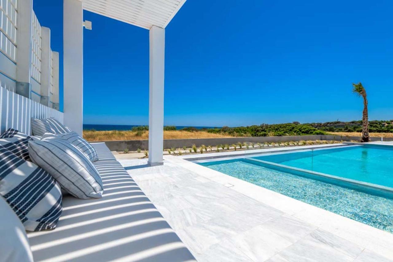 לקניה Seashore Beachfront Villa מראה חיצוני תמונה
