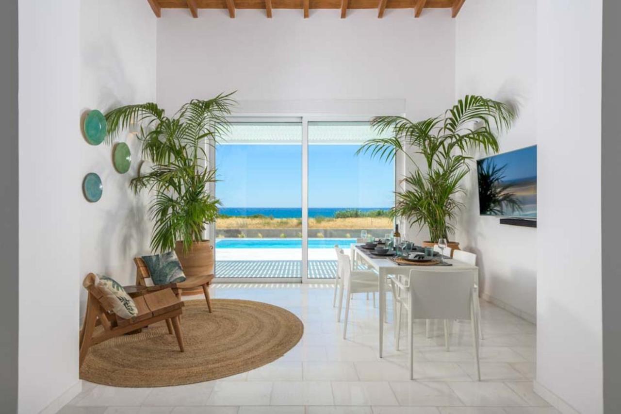 לקניה Seashore Beachfront Villa מראה חיצוני תמונה